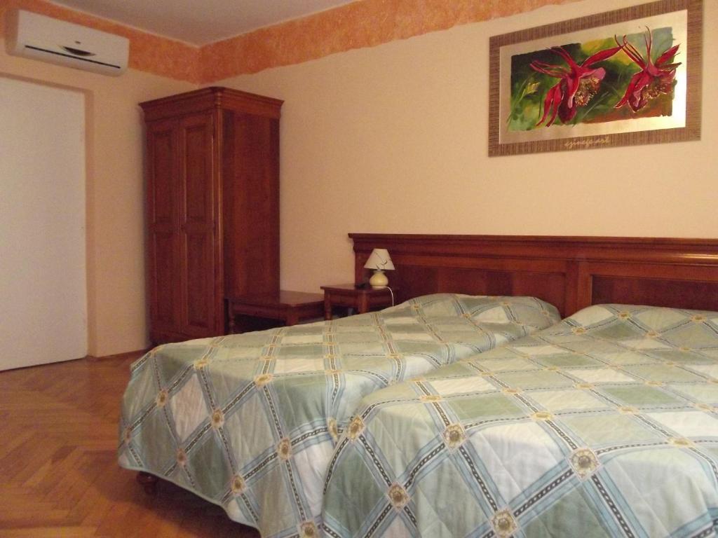 Sir David Balaton Castle Apartmanok Balatonszepezd Rom bilde